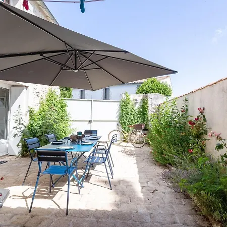 Maison De Charme Retaise Avec Cour, Proche Plages Et Centre, 3 - Fr-1-258-138 *