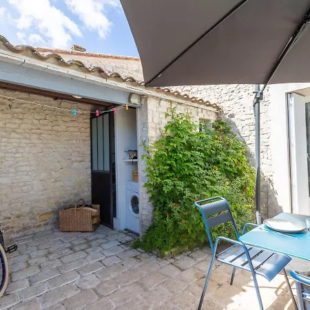 Maison De Charme Retaise Avec Cour, Proche Plages Et Centre, 3 - Fr-1-258-138 * Le Bois-Plage-en-Ré